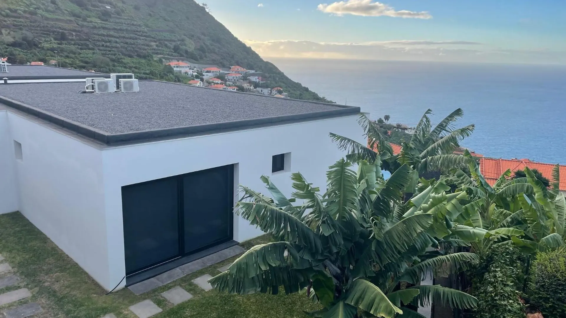 Villa Sea View Arco da Calheta  Portugal